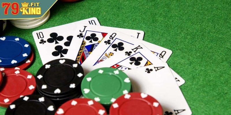Cách Chơi Bài Bửu 4 Lá 79KING Từ Cơ Bản Đến Nâng Cao 4 Cách chơi bài Bửu 4 lá kết hợp Bluffing gây áp lực